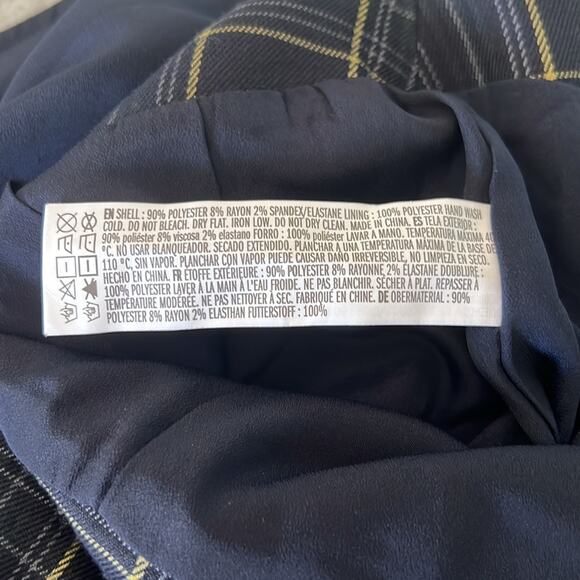 Forever 21 mini skort. Shorts with front overlay Juniors Size Small Lined Preppy - Picture 7 of 10